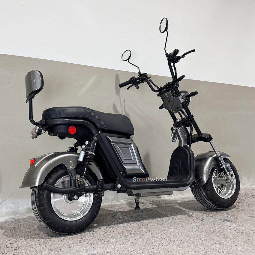 X16 Brazil 2000W Electric Scooter 32KM/H Short Axle Citycoco